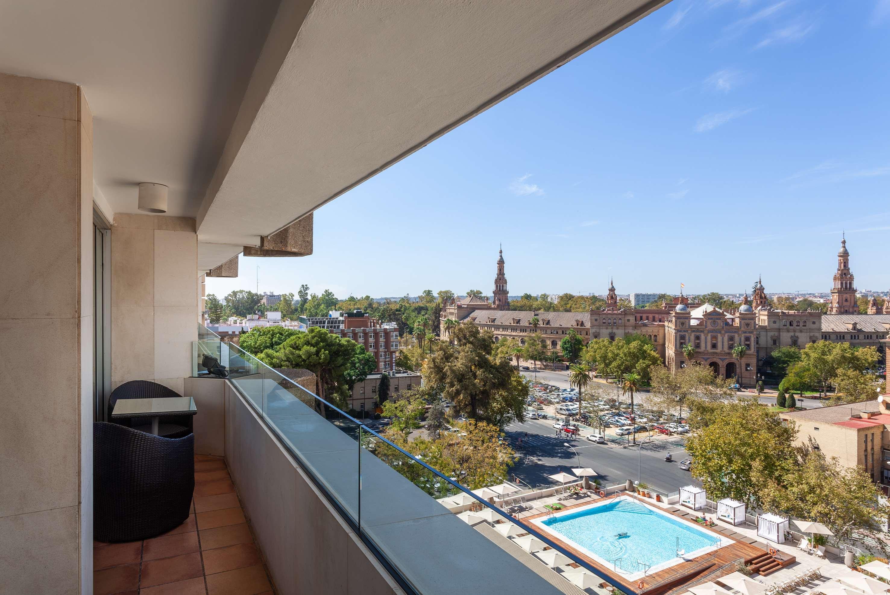 The Level At Melia Sevilla Exterior foto
