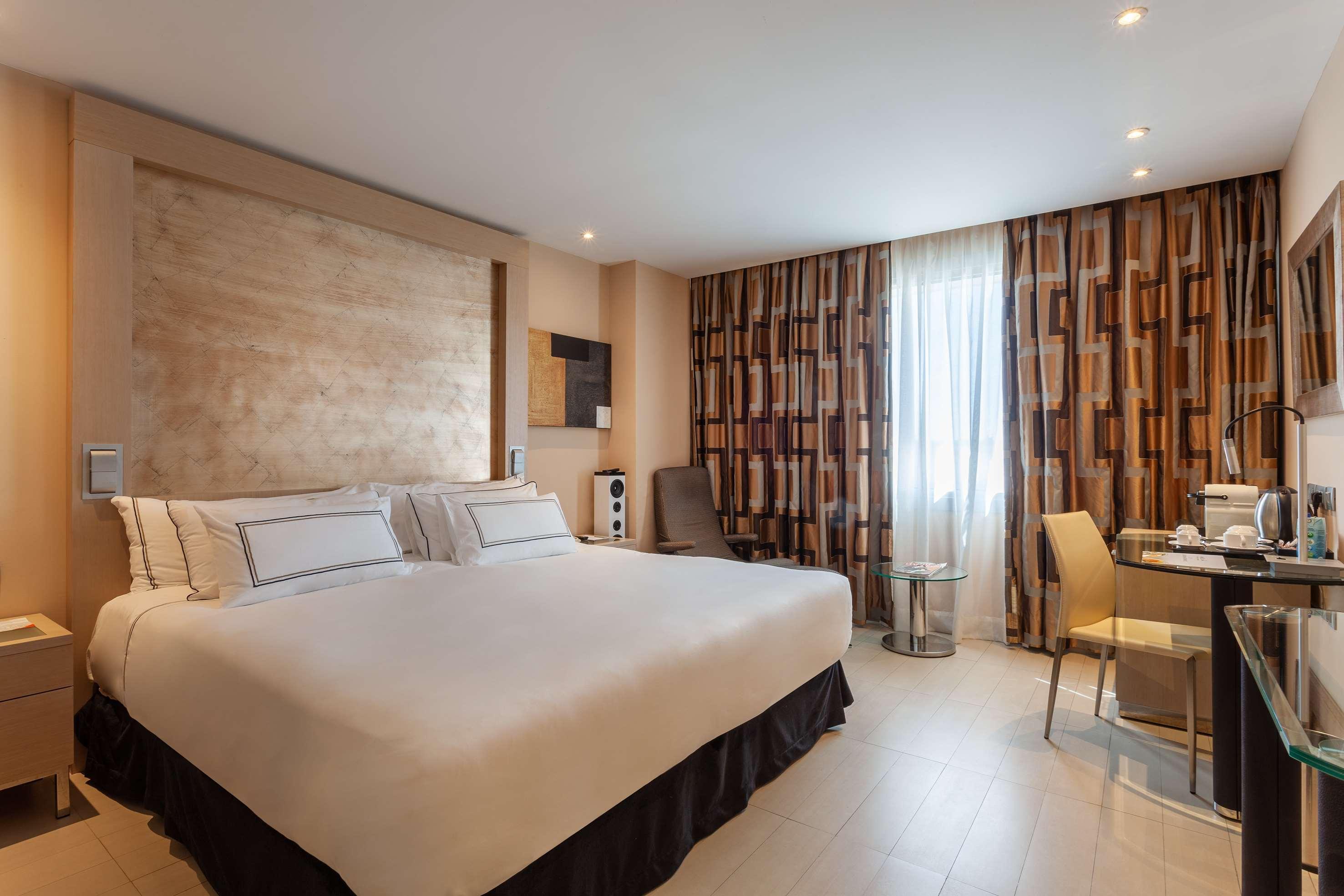 The Level At Melia Sevilla Exterior foto
