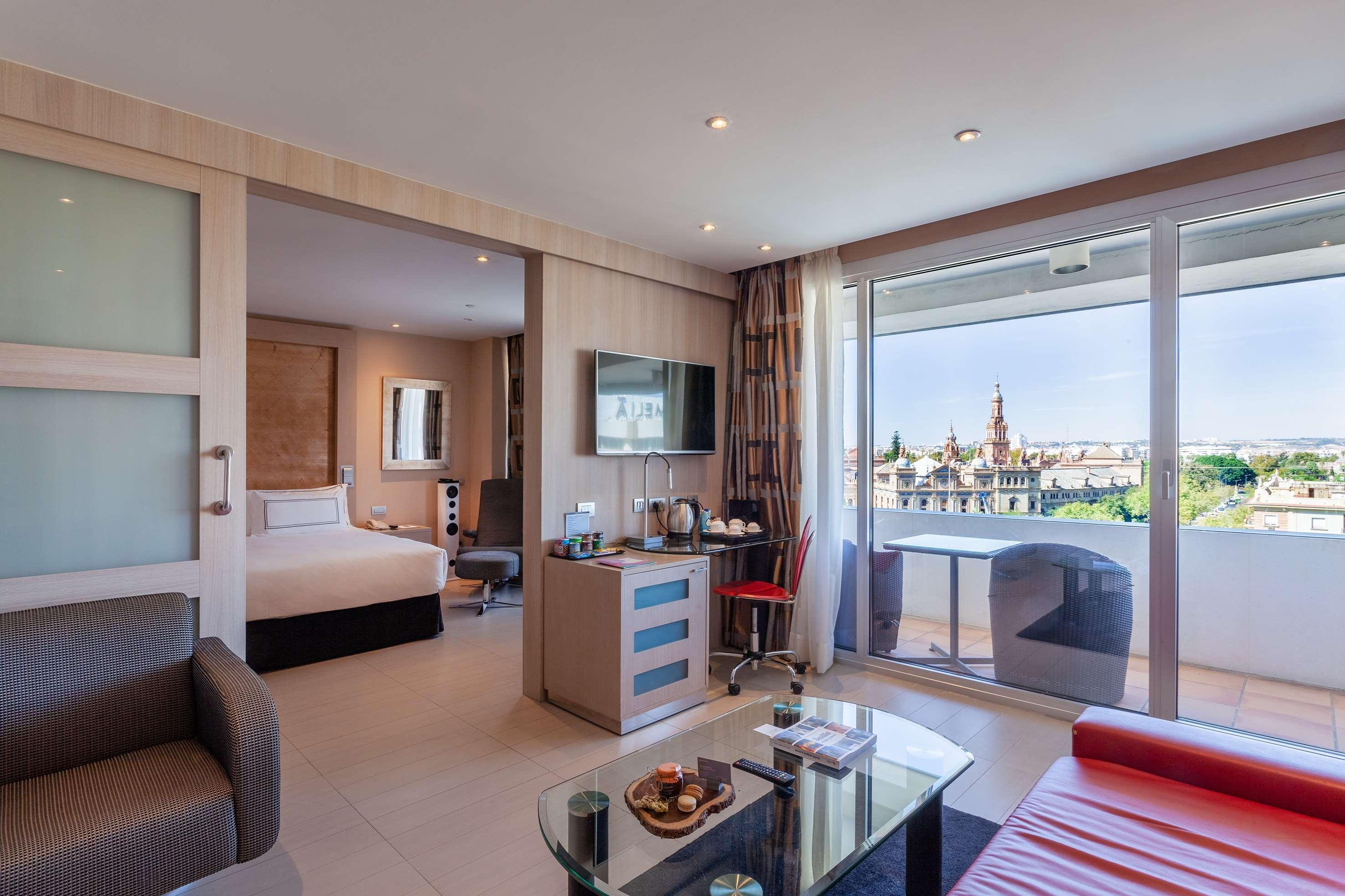 The Level At Melia Sevilla Exterior foto